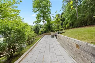 7933 Foxwood Dr, Raleigh, NC 27615 - Photo 32