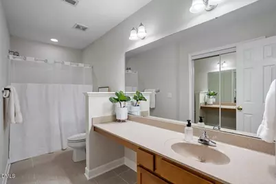 5304 Goldenglow Way, Raleigh, NC 27606 - Photo 32