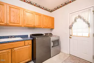 1411 Greystone Dr, Graham, NC 27253 - Photo 20