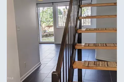 220 Elizabeth Street #Apt B6, Chapel Hill, NC 27514 - Photo 2