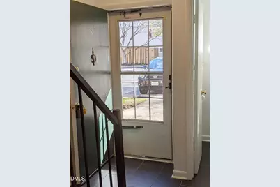 220 Elizabeth Street #Apt B6, Chapel Hill, NC 27514 - Photo 4