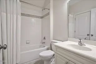 110 Lantern Ridge Ln, Cary, NC 27519 - Photo 36