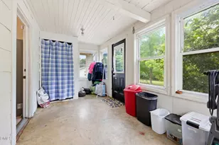 203 Vernon St, Broadway, NC 27505 - Photo 34