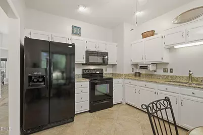 126 Riverwalk Circle, Cary, NC 27511 - Photo 4