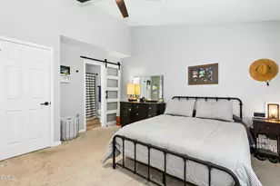 8454 Central Dr, Raleigh, NC 27613 - Photo 14