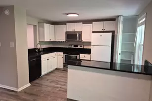 1910 Fox Sterling Dr, Raleigh, NC 27606 - Photo 6