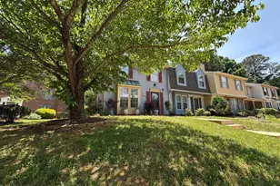 108 E Chalfont Way, Cary, NC 27513 - Photo 2