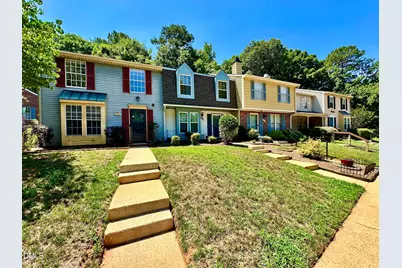 108 E Chalfont Way, Cary, NC 27513 - Photo 2