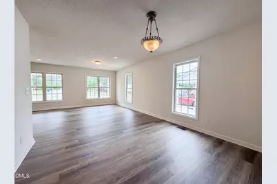 1210 N Park Avenue, Dunn, NC 28334 - Photo 8