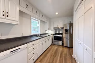 1210 N Park Ave, Dunn, NC 28334 - Photo 10