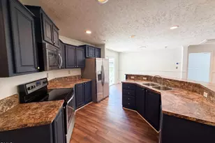 5720 Walnut Grove Church Rd, Hurdle Mills, NC 27541 - Photo 6