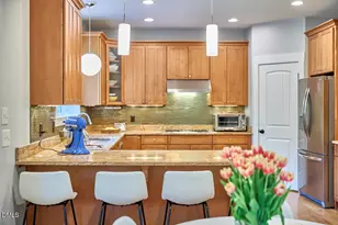 908 Hillsborough Rd, Chapel Hill, NC 27516 - Photo 22