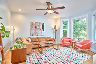 908 Hillsborough Rd, Chapel Hill, NC 27516 - Photo 6