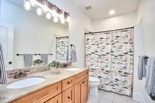 908 Hillsborough Rd, Chapel Hill, NC 27516 - Photo 52