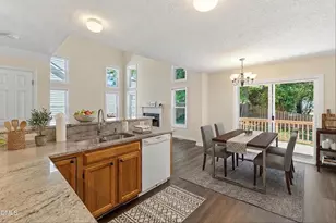218 Swansboro Dr, Cary, NC 27519 - Photo 10