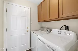 218 Swansboro Dr, Cary, NC 27519 - Photo 16