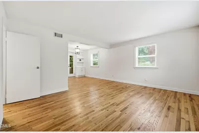 1107 Nichols Drive, Raleigh, NC 27605 - Photo 24