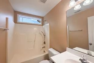 3221 Sunbright Ln, Raleigh, NC 27610 - Photo 16
