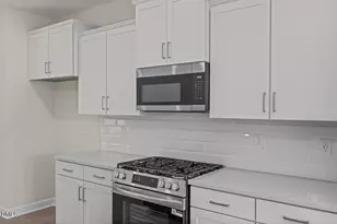 131 Broadway St, Knightdale, NC 27545 - Photo 8