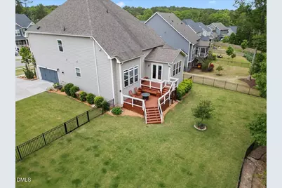 1049 Queensdale Drive, Cary, NC 27519 - Photo 4