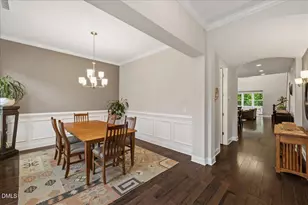 1049 Queensdale Dr, Cary, NC 27519 - Photo 12