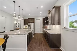 1049 Queensdale Dr, Cary, NC 27519 - Photo 8