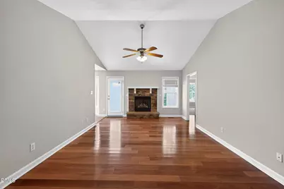 4007 Billingsford Circle, Fayetteville, NC 28311 - Photo 18