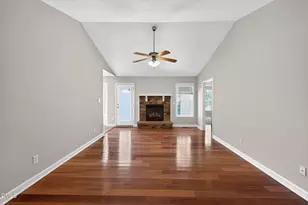 4007 Billingsford Cir, Fayetteville, NC 28311 - Photo 18