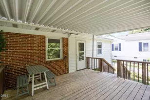 1111 Brookside Dr, Raleigh, NC 27604 - Photo 18
