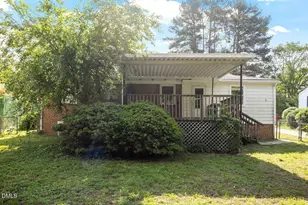 1111 Brookside Dr, Raleigh, NC 27604 - Photo 20