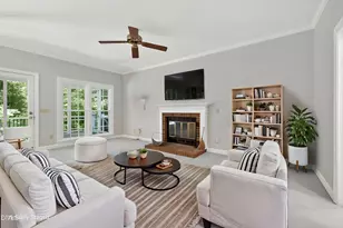 115 N Drawbridge Ln, Cary, NC 27513 - Photo 24