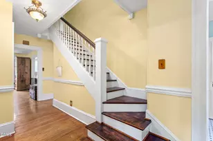 443 Parkview Dr, Burlington, NC 27215 - Photo 16