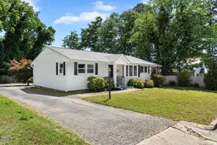 141 Battle Ave, Warrenton, NC 27589 - Photo 2