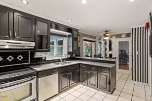 3608 Suffolk St, Durham, NC 27707 - Photo 24