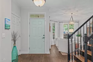 317 Magnolia Breeze Ct, Apex, NC 27502 - Photo 2