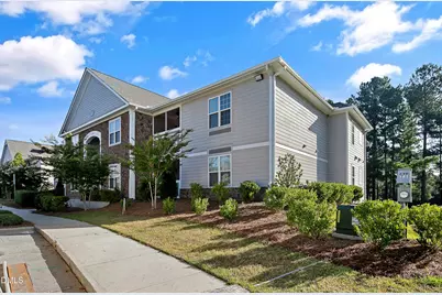 288 Gallery Drive #Apt 204, Spring Lake, NC 28390 - Photo 2