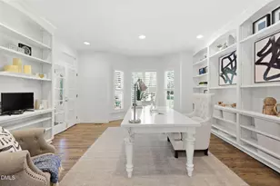 8009 Selfridge Ct, Raleigh, NC 27615 - Photo 6