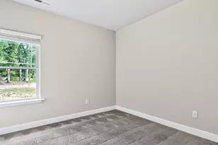 320 Saffron Ct, Sanford, NC 27330 - Photo 20