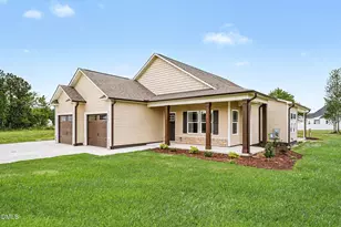 105 Burnello Ct, Princeton, NC 27569 - Photo 2
