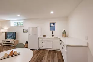 828 Woodburn Rd, Raleigh, NC 27605 - Photo 52