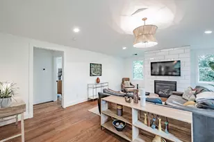 828 Woodburn Rd, Raleigh, NC 27605 - Photo 28