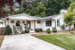828 Woodburn Rd, Raleigh, NC 27605 - Photo 1