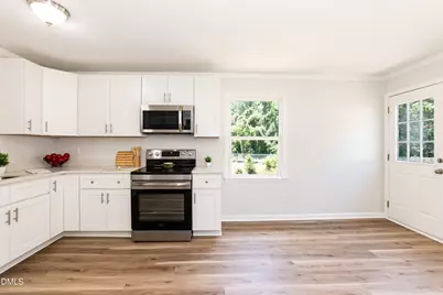 2325 Curtis Street, Durham, NC 27707 - Photo 6