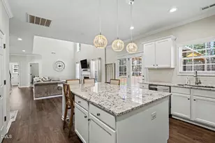 401 October Glory Ln, Apex, NC 27539 - Photo 2