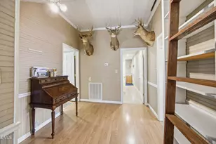 206 3rd Ave SE, Taylorsville, NC 28681 - Photo 22