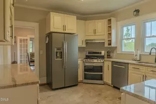 81 Rascoe Dameron Rd, Burlington, NC 27217 - Photo 20