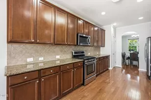405 Liberty Rose Dr, Morrisville, NC 27560 - Photo 4