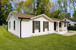 6901 Baywood Dr, Raleigh, NC 27613 - Photo 2