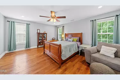 305 Holly Thorn Trace, Holly Springs, NC 27540 - Photo 16