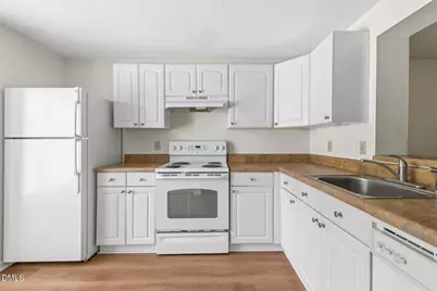 1135 Villa Green Court, Raleigh, NC 27612 - Photo 6